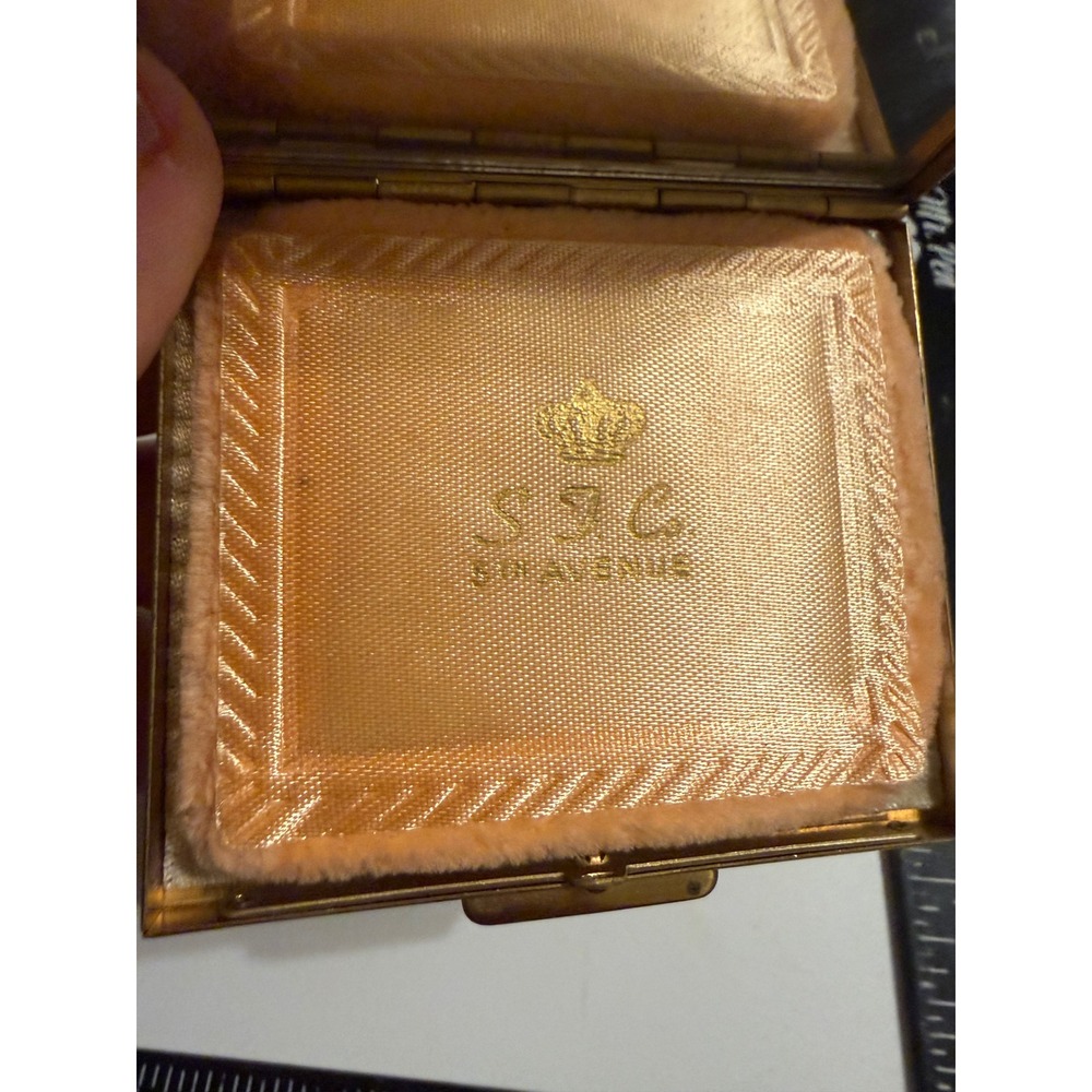Vintage SJC 5th Avenue Gold Compact Aurora Borealis Rhinestone Faux Pearl Leaf - Picture 7 of 8